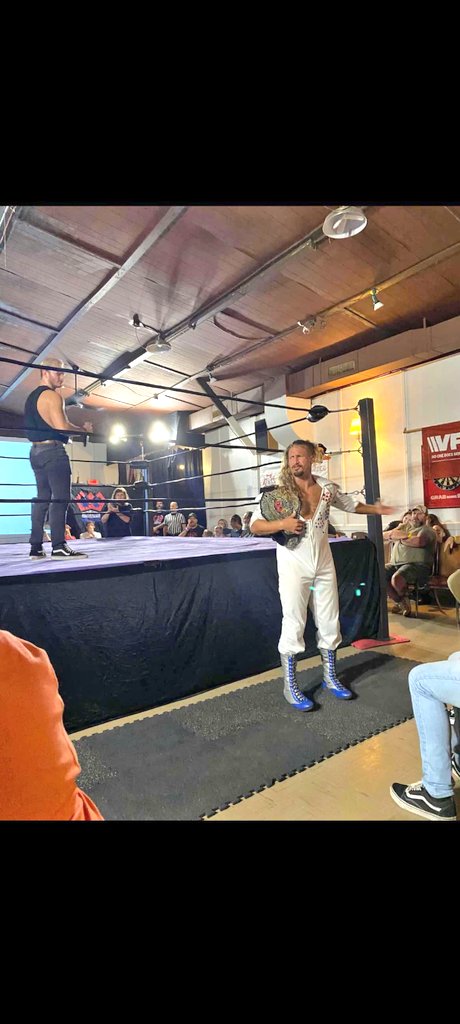 #beaconofBravado 
.
#BravadoSeason #entertainment #prowrestling #drip #fashionstyle #elvis #evilknievel #explore #folllow #wednesdaywisdom #motivation #lol #funvibes #fallseason #football #wrestling #beautiful #photooftheday #photo #art #instagood #fun #slicknsleazy #lifestyle