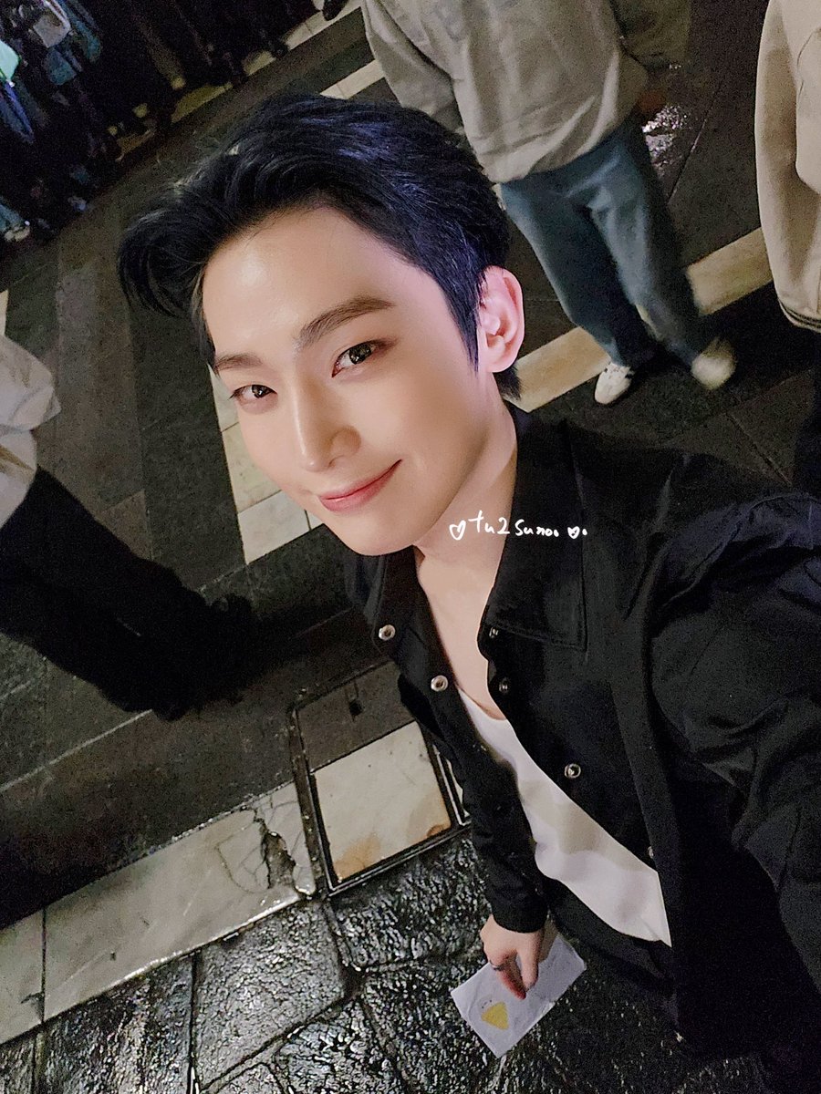 tu2sunoo's tweet photo. 240918 떠누 ㅠㅠ 사랑해 ㅠㅠ
#SUNOO #ENHYPEN 
#선우 #엔하이픈 https://t.co/NeUDwiTWau