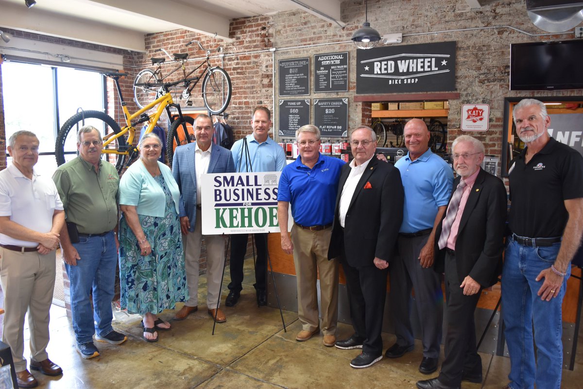 MikeLKehoe's tweet image. I’m humbled to receive the support of Missouri’s small business community with the endorsement of the NFIB MO PAC. 

As governor, I’ll bring a small businessman’s perspective to the state’s top office and ensure that Missouri’s family-owned businesses continue to grow and