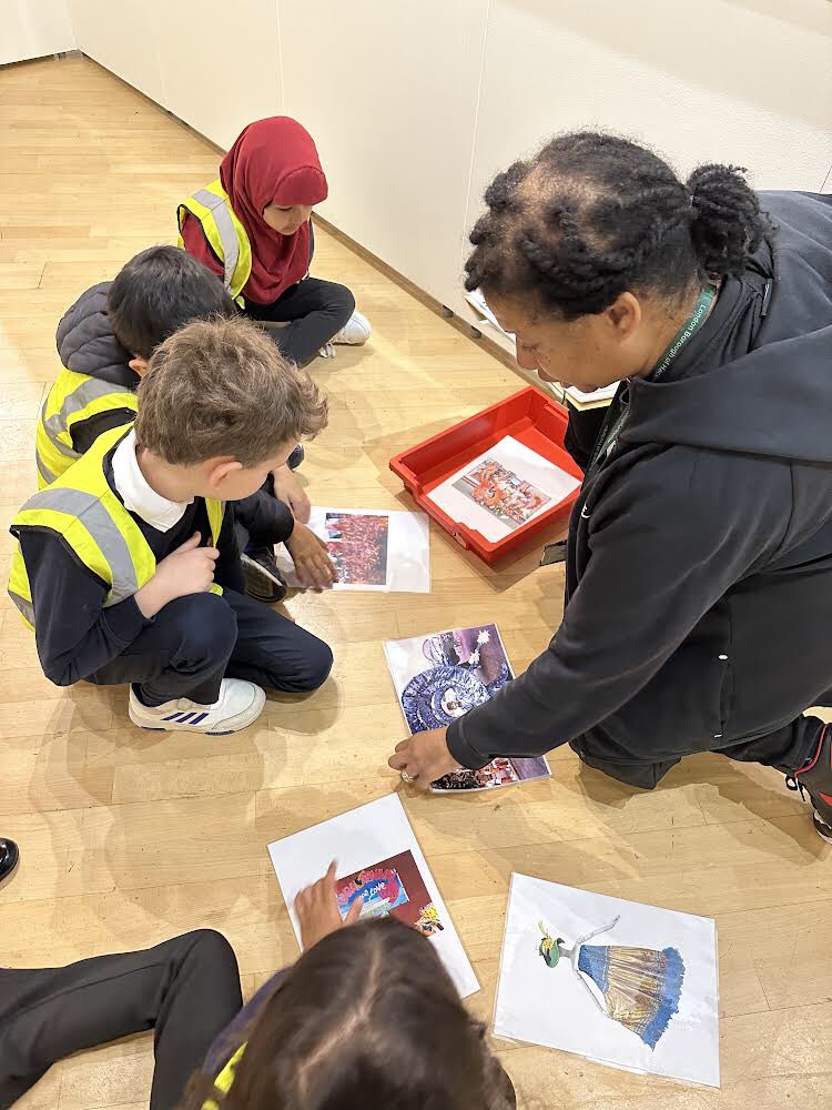Morningside_ps's tweet photo. #Year2 visited the #HackneyMuseum where we took part in a workshop about the #history of #HackneyCarnival https://t.co/vV0E8pXXMh
