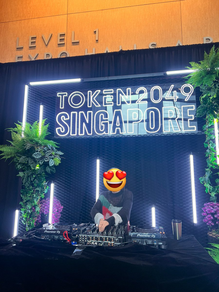 We are here for token2049 🔥

Say hi if you meet any of our team members 👍
