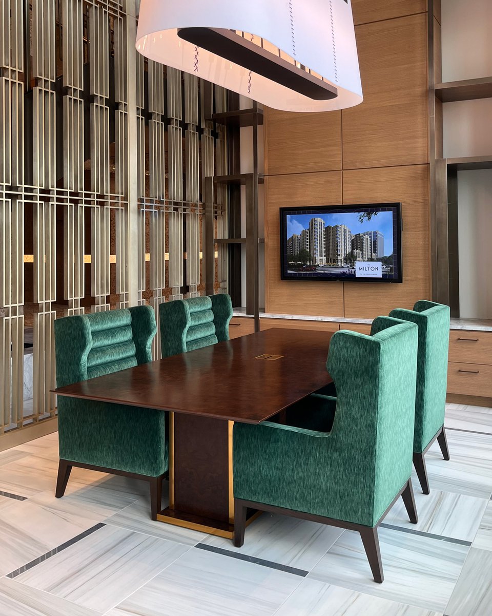JamieStern_'s tweet image. It's tough to beat four of a kind!

Jamie Stern produced these elegant custom wing chairs for the lobby space of the luxurious Milton at Twinbrook Apartments in Rockville, MD.

#jamiesterndesign #furnituredesign #wingchair #multifamilydesign #interiordesign #dmvdesign #dcdesign