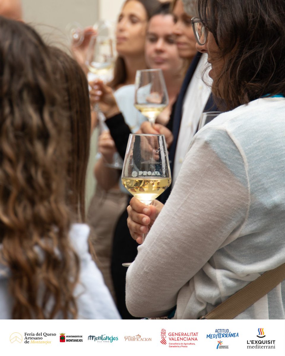 Esta mañana hemos realizado la presentación de la que será la 𝗜𝗫 𝗙𝗲𝗿𝗶𝗮 𝗱𝗲𝗹 𝗤𝘂𝗲𝘀𝗼 𝗔𝗿𝘁𝗲𝘀𝗮𝗻𝗼 𝗱𝗲 𝗠𝗼𝗻𝘁𝗮𝗻𝗲𝗷𝗼𝘀, el evento más esperado por los amantes del queso, en el Paraninfo de la <a href="/uchceu/">Universidad CEU UCH</a> ¡Ya no queda nada!🎉🧀