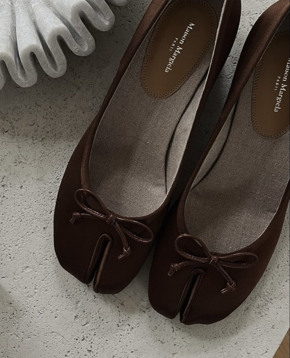 silkvanille's tweet photo. chocolate brown for the fall🤎 https://t.co/lv5tfqfvoT
