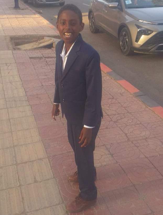 አፋልጉኝ ማስታወቂያ 
(ጊዜ አስከፊ ነው ቤተሰብ ተጨንቋል ሼር ሳታደርጉ አትለፉ!)
***
አቤኔዘር ግርማን ያየ እንዲሁ እንደለበሰ ጠዋት ከቤት እንደወጣ አልተመለሰም መናገር የሚቸገርና መልስም የማይሰጥ በመሆኑ ቤተሰቡ ይበልጡኑ ተጨንቋል። ደጋጎች ሆይ