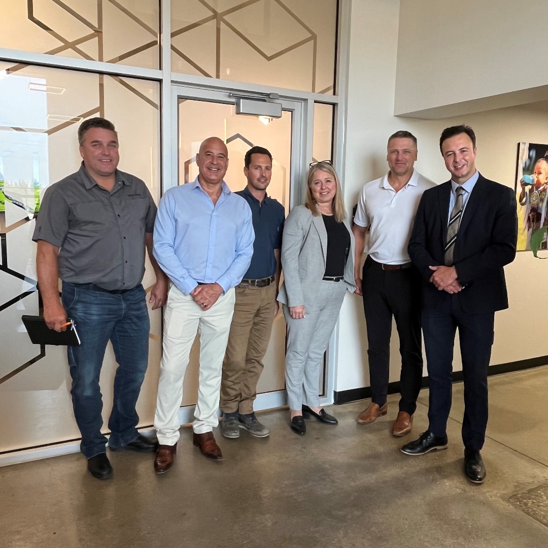 mcamanitoba's tweet image. Honourable @AdrienLouisSala , Minister of Finance, met with MCAM representatives at ServcoCanada. 

MCAM appreciates the time and opportunity to discuss Manitoba's economic development capacity and growing the workforce.

#MCAM #MCAMMember #ManitobaGovernment