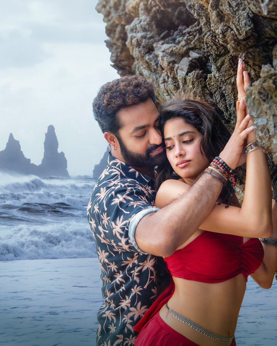 DevaraMovie's tweet image. We show everything through ACTIONS 🔥

September 27th. #Devara
