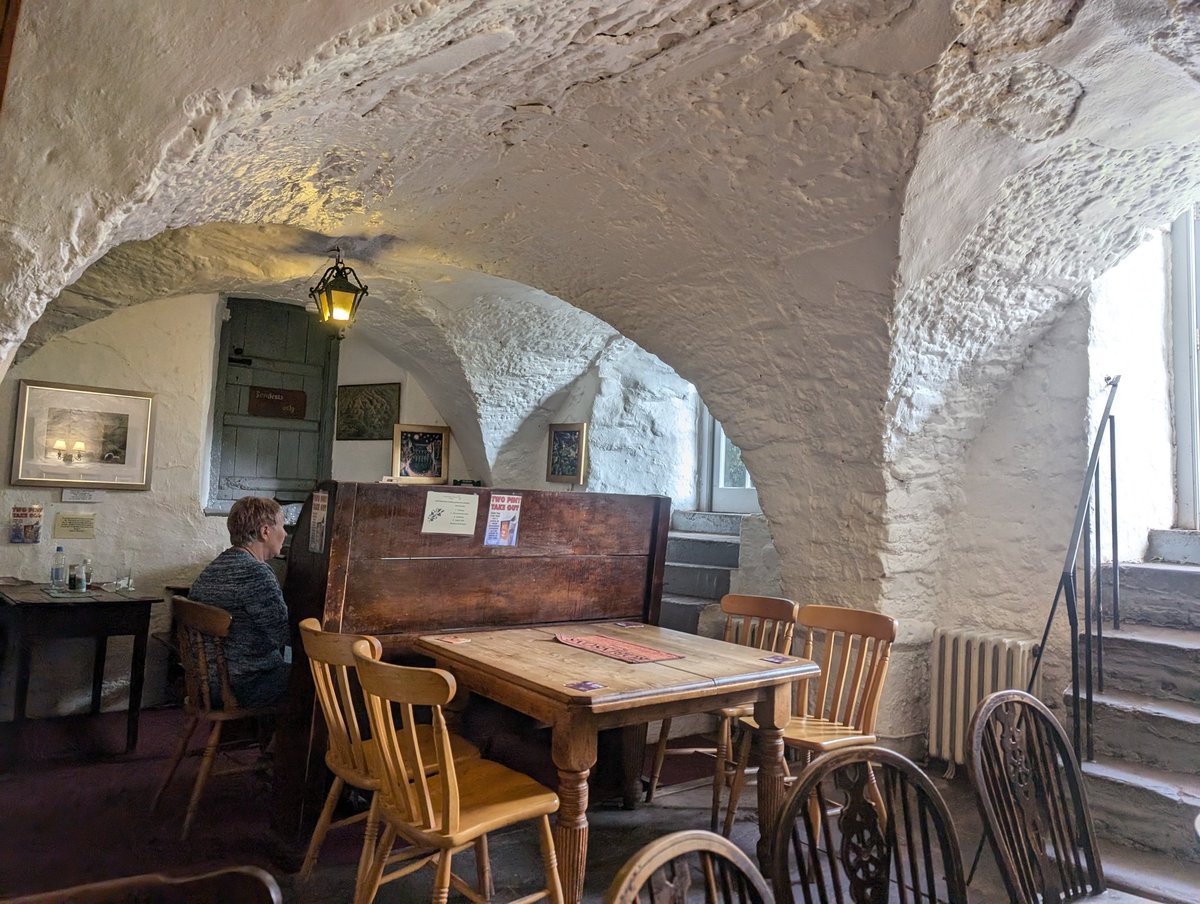 PubsCymru's tweet photo. Dissolution of the monasteries was the death knell for Priory.
Not every day being able to enjoy a pint in an ancient crypt / cellars
#LlanthonyPrioryHotel #Llanthony #ValeofEwyas https://t.co/IHA9TpfPHr
