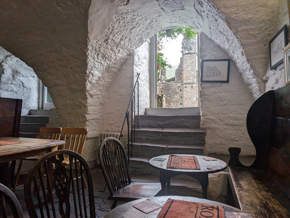 PubsCymru's tweet photo. Dissolution of the monasteries was the death knell for Priory.
Not every day being able to enjoy a pint in an ancient crypt / cellars
#LlanthonyPrioryHotel #Llanthony #ValeofEwyas https://t.co/IHA9TpfPHr