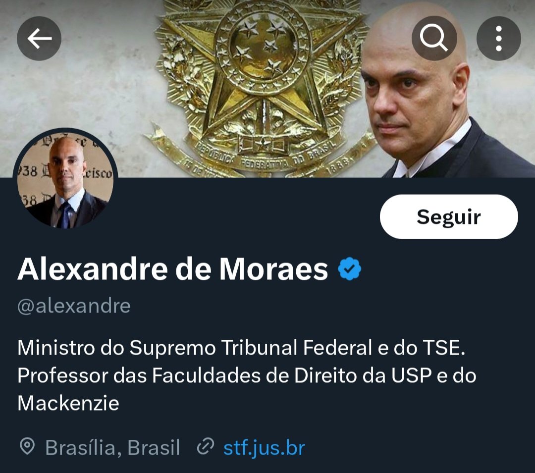 Gente, não e por nada não; mas o que é que o ministro Alexandre de Moraes, ainda está fazendo aqui no Twitter do Elon Musk, e com selo azul ainda mais? 😂