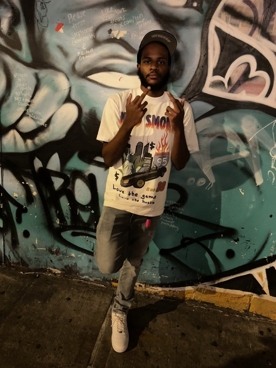 zo_yrn's tweet photo. ⛹🏽‍♂️ https://t.co/55ZMzxXr8c