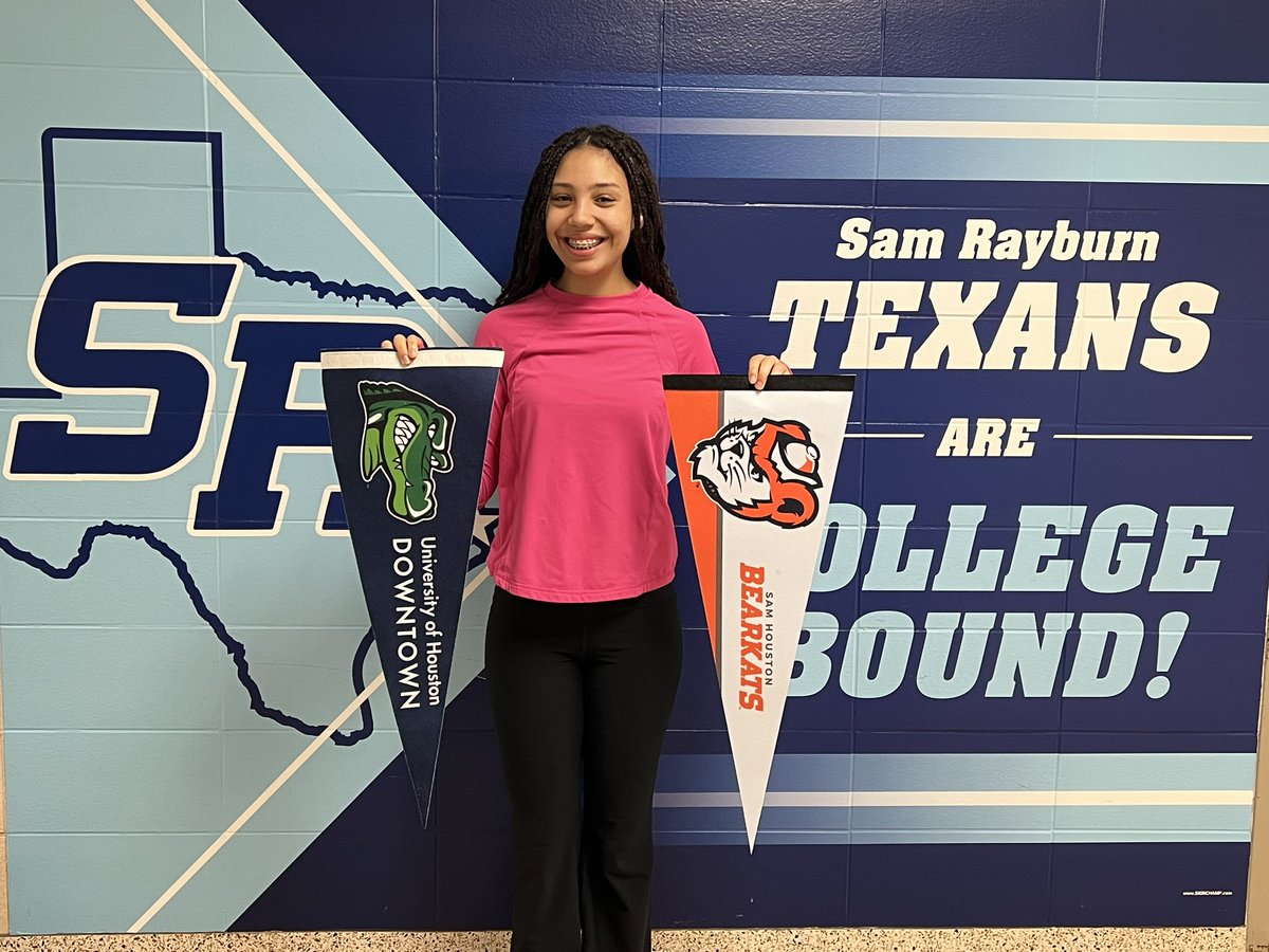 Way to go, Torie!! Congrats on your acceptances to @samhoustonstate and @uhdadmissions!! 👏🔥👏🔥👏