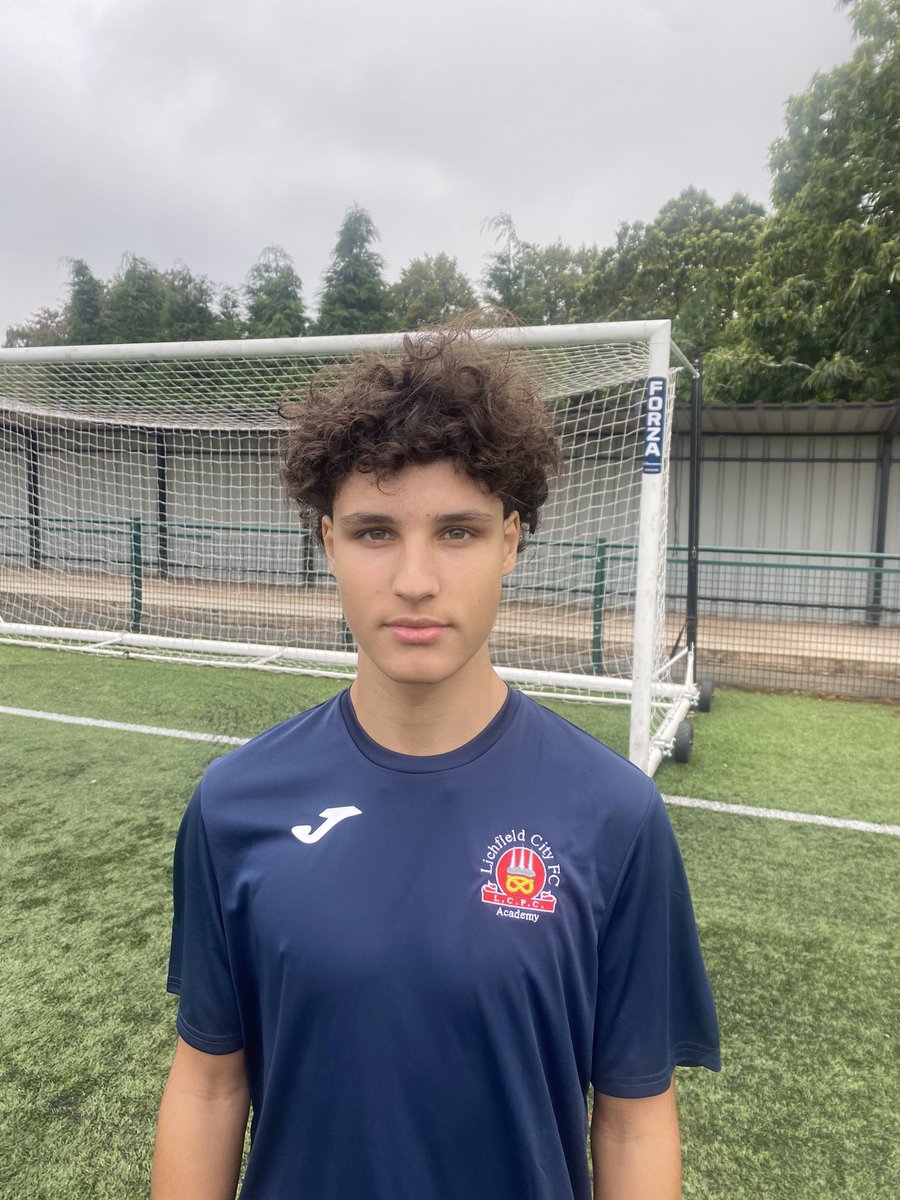 A solid 3-1 away WIN in Leicester for the young talented learners. 

Well done lads 4 wins from 4 for the team. 

Ridding two great goals &amp; another for Poole. Martim &amp; France 🙌💙⚽️

Showing positive early development.