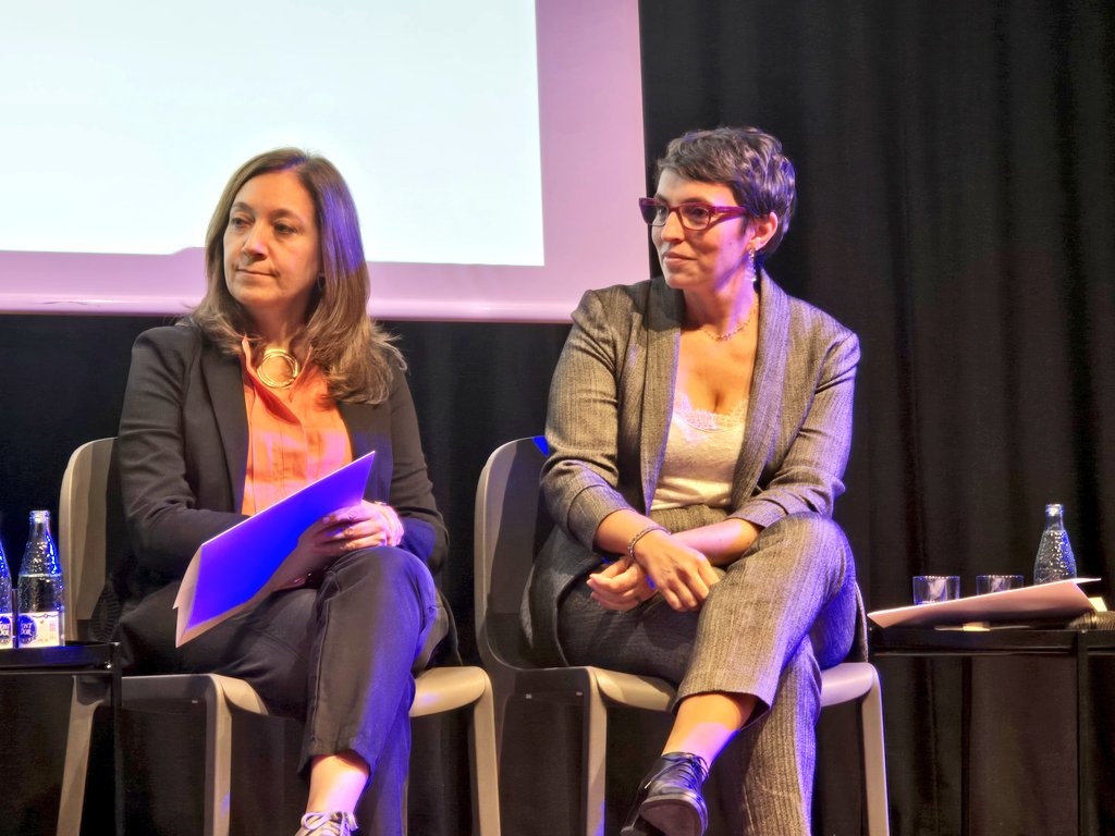 💪 A la taula amb professorat premiat en Qualitat Docent i en Investigació Tecnològica, la <a href="/claudiabara1/">Claudia Barahona</a> ha accentuat el valor de la perspectiva de gènere en la recerca cc <a href="/igualtatUPC/">igualtatUPC</a>