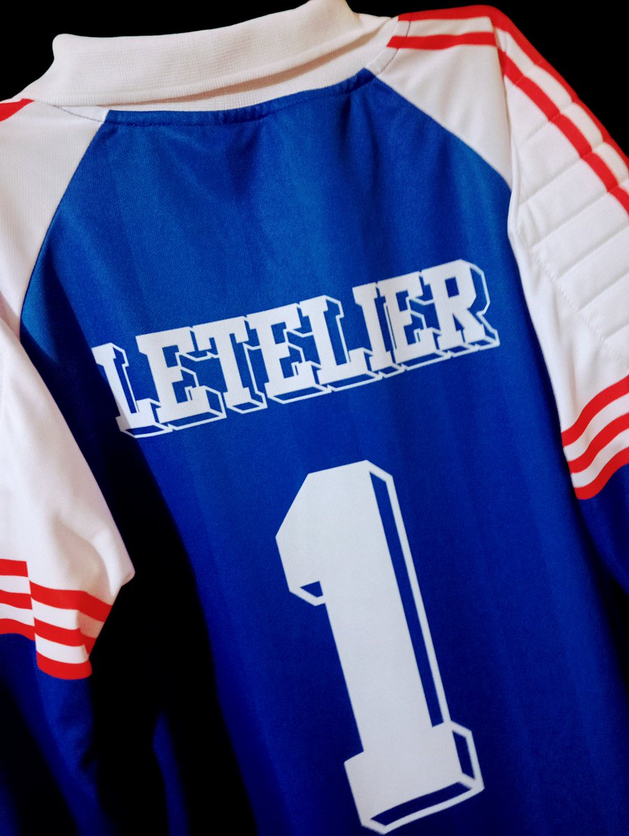 Está camiseta muy pedida aún la tengo en tallas,si alguien la quiere me avisa.
Arriba Alianza toda la vida!!
<a href="/LibroHyLCAL_Li/">Libro Historia y Leyenda del Club Alianza Lima</a> <a href="/DanijesusRG/">Danny RG</a> <a href="/MrBombazo/">Omar Oré🎙🎛📡📻📊</a>