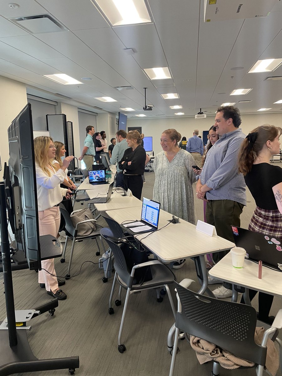 Wayne_Smash_F3's tweet image. Looking for a #softwareengieering #internship in Charlotte? @AvidXchange&apos;s Summer 2025 intern applications are now open!

If you&apos;re passionate about #tech and ready to gain hands-on experience, apply today!

Come work with me! ➡️ okt.to/gj8tFf