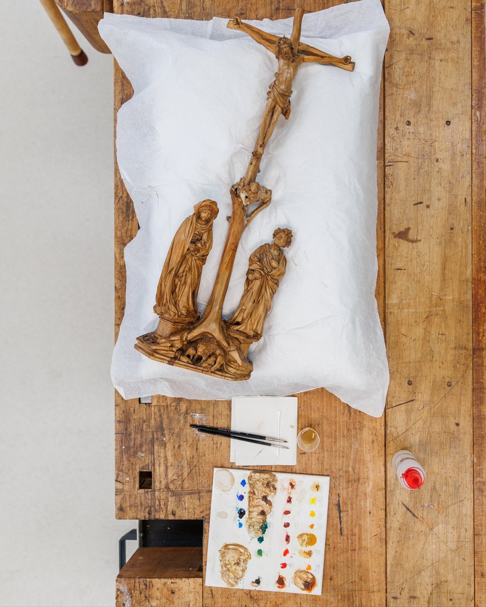 <a href="/AdvanderZee/">Ad van der Zee 📖</a> <a href="/ClaesSluter/">ClaesSluter</a> Ons eigen Slutertje is gerestaureerd en weer terug op zaal!