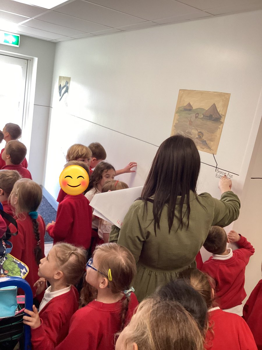 Miss Halliwell-Parker tweet media