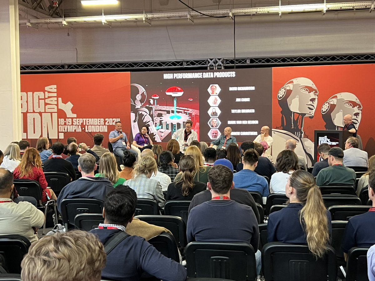 matt turner (@matt_turner_nyc) on Twitter photo Overtime at #bigdataldn: the great data debate … and pizza and beer :) Overtime at #bigdataldn: the great data debate … and pizza and beer :)