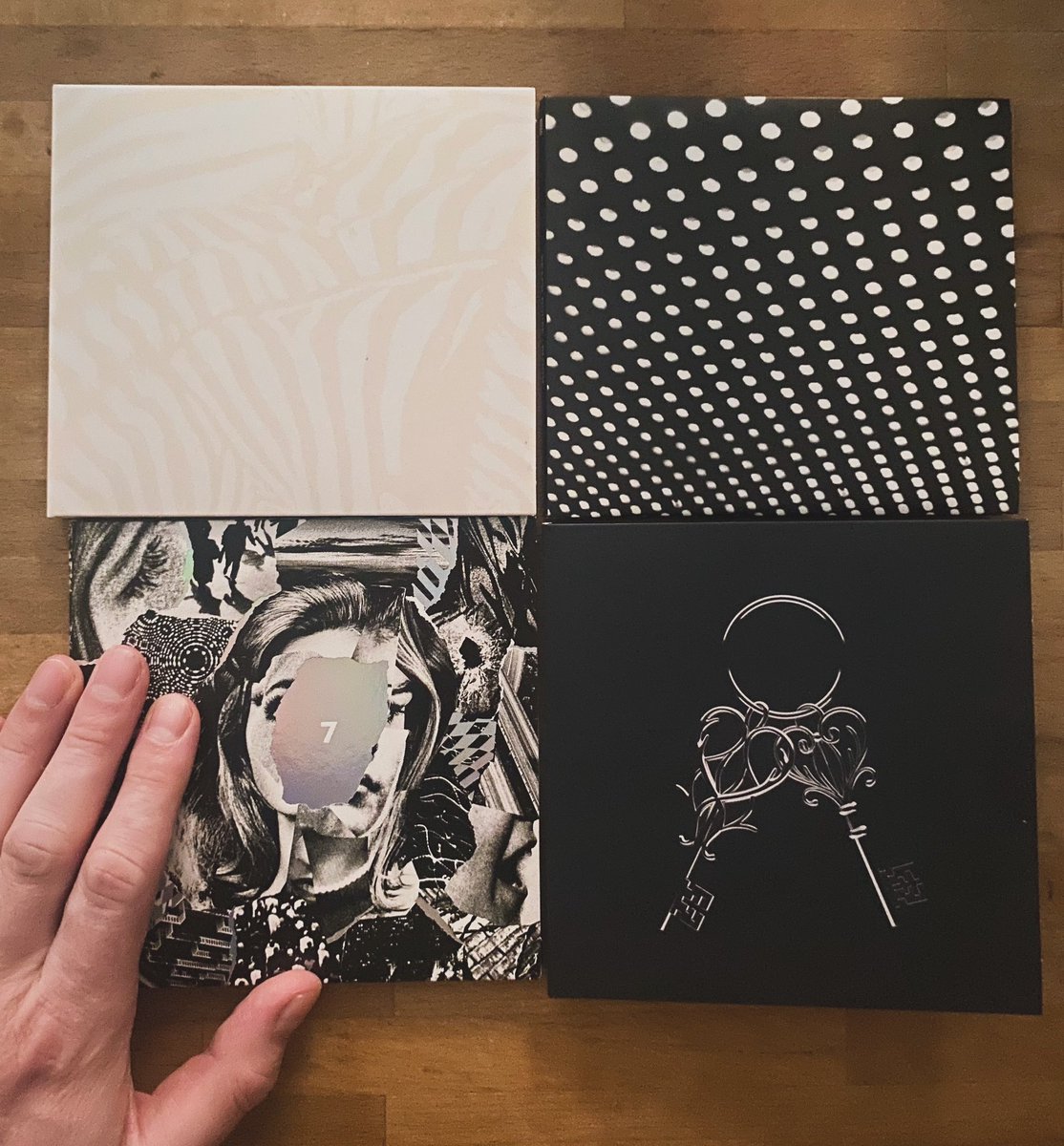 New album purchases from Beach House, perfect autumnal vibes.