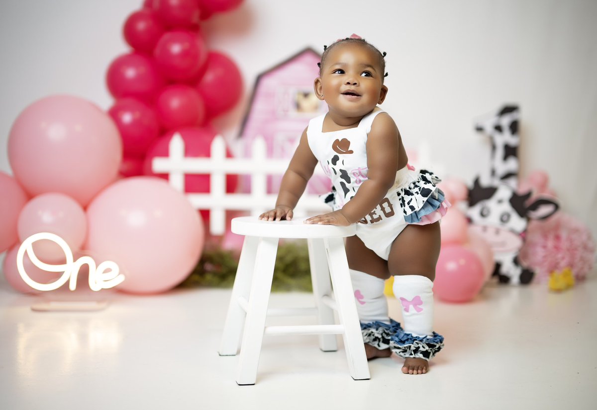 taliiyaaaaa's tweet photo. happy birthday to my favorite little person👩‍👧 #misspretty🫧🎀 #1strodeo https://t.co/59roGAGxmD