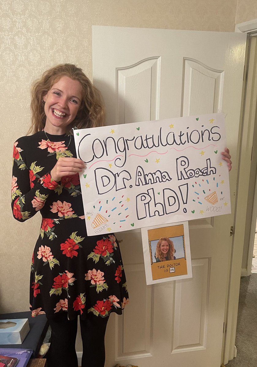 Anna Roach tweet media