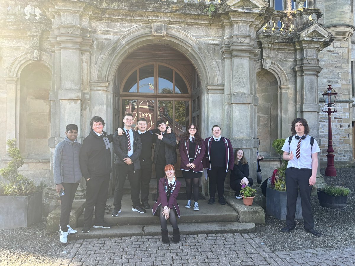 Callander House looking beautiful in the morning sunshine ready to welcome our creative industries class. Thank you so much to Gillian from <a href="/FalkirkCultural/">Falkirk Arts & Heritage</a> for showing us the exhibitions and talking about her experiences working in the creative sector. #weareFHS #careers