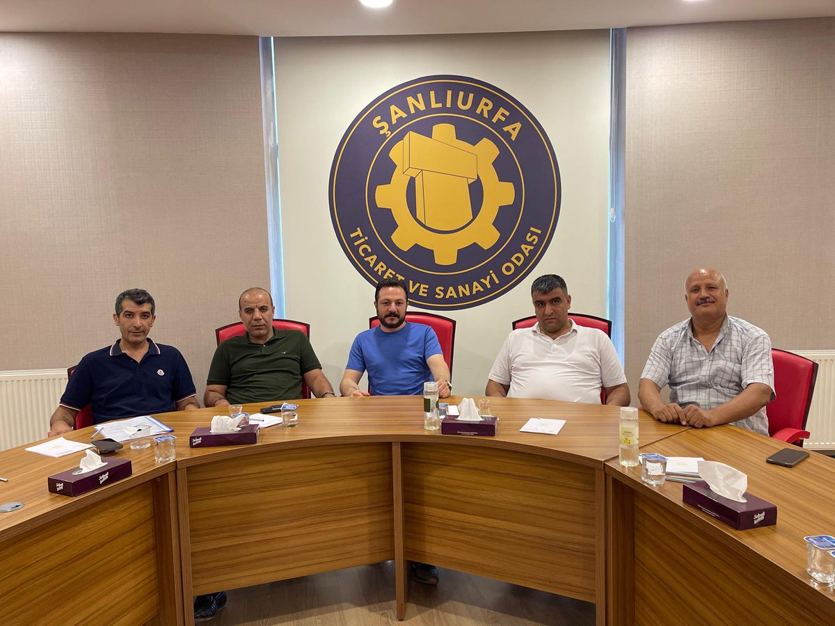 12. Meslek Komitesi (Hububat Sektörü) Eylül ayı olağan toplantısı; Komite Başkanı Mehmet Ali Sınacı, Meclis ve Komite üyelerinin katılımıyla gerçekleşti. Toplantıda gündem maddelerinin yanı sıra sektörel sorunlar ve çözüm önerileri görüşüldü.