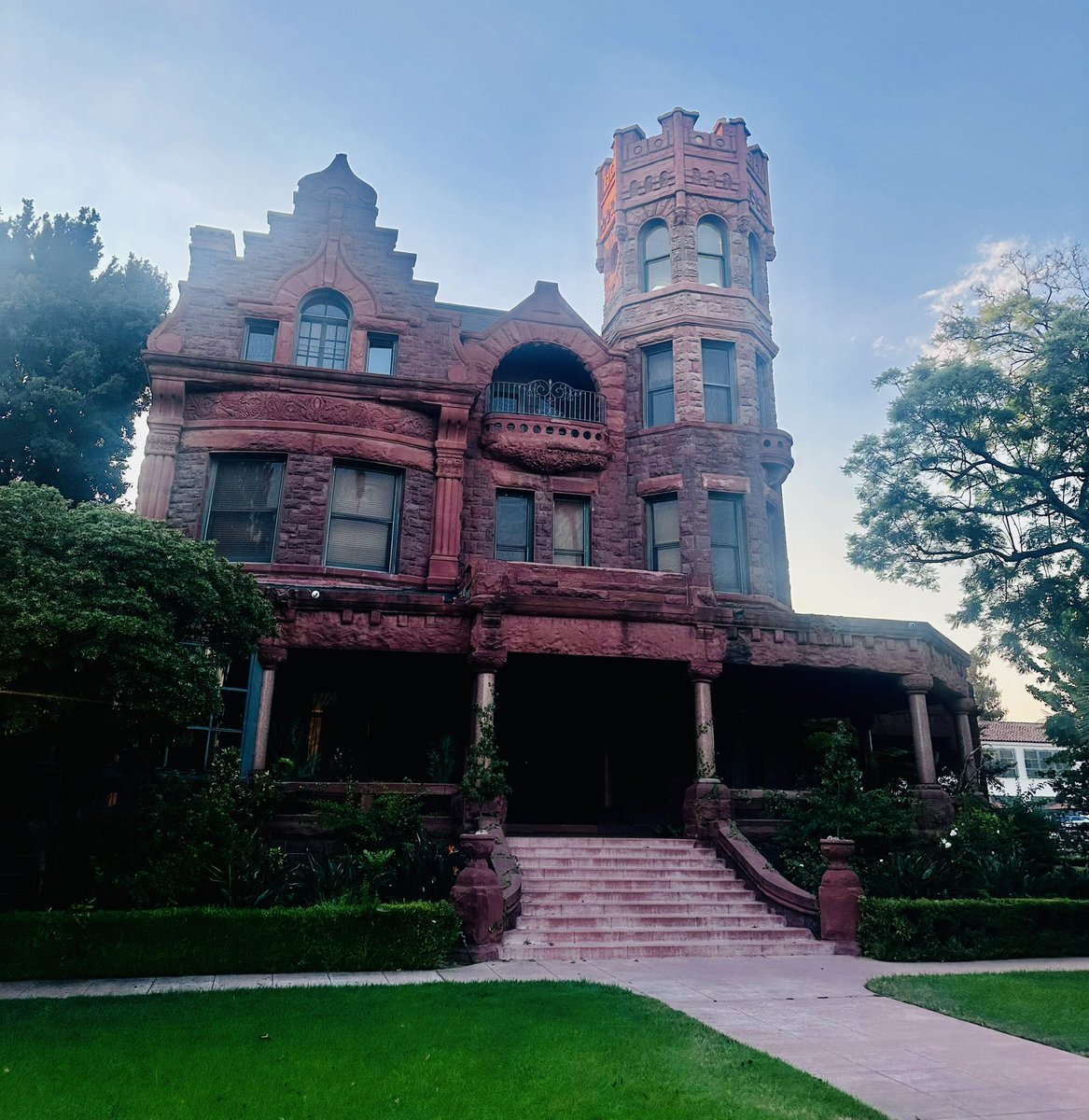 cjoellet's tweet photo. We’re baaaa-aaaack! Playing my part again in the dark for this spooky 👻 season! Show will be epic! DM me for my show dates 🫶

Come if you dare to play your part! 
“Delusion: The Red Castle”
https://t.co/VLH4yyxFMQ 
@enterdelusion #enterdelusion2024 #delusiontheredcastle https://t.co/SpOdJ7W27y