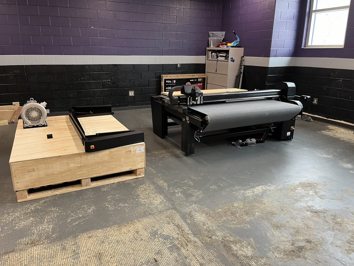 RVHS Blazer GraphX tweet media