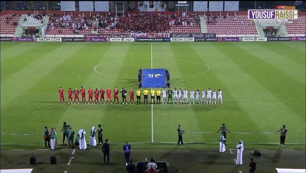 football_li5's tweet image. 🚨🚨🚨🚨

الحضور الجماهيري لمباراة شباب الاهلي والحسين

ألفين مُشجع!