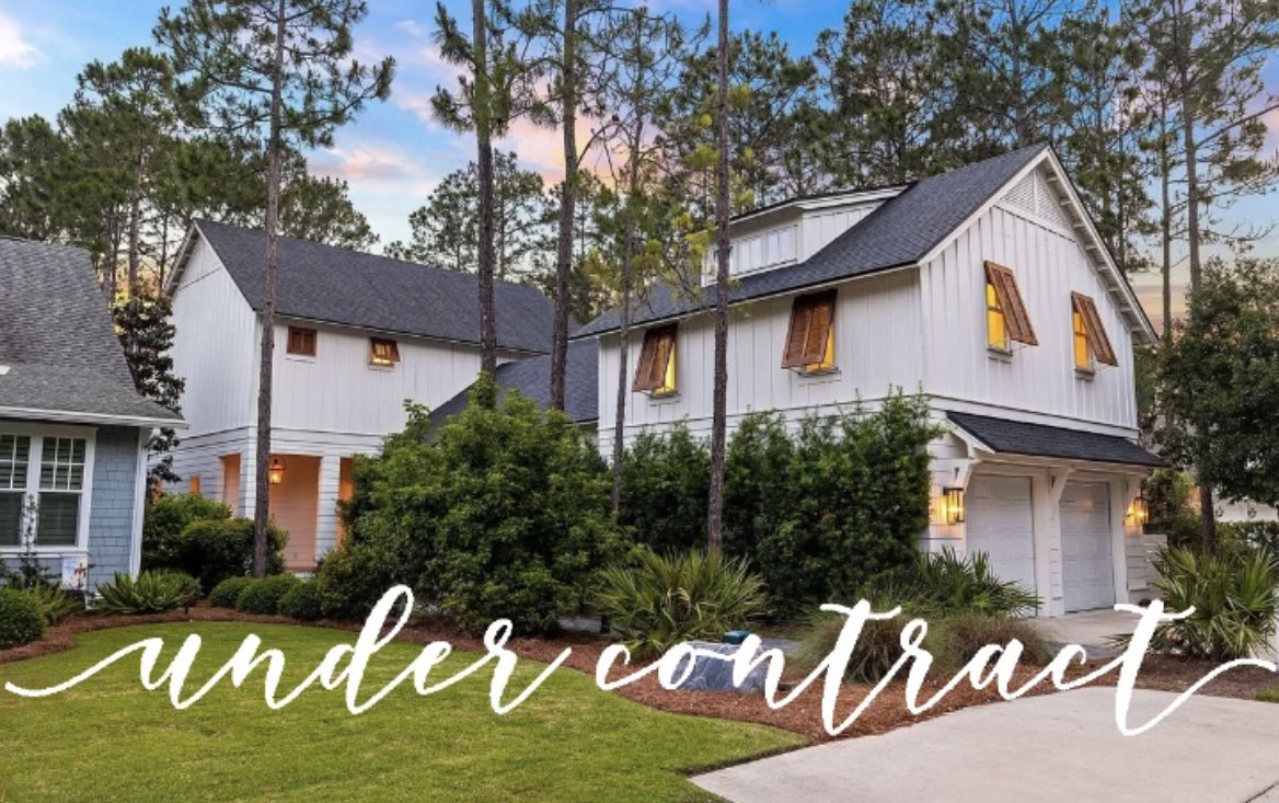 LauraB_REALTOR's tweet photo. UNDER CONTRACT!! 🎉📝🌴🏡🎉

Beyond excited for my buyers, who are now officially under contract on this amazing Watersound Origins home!! 🤩 https://t.co/N9QrbvkgBB