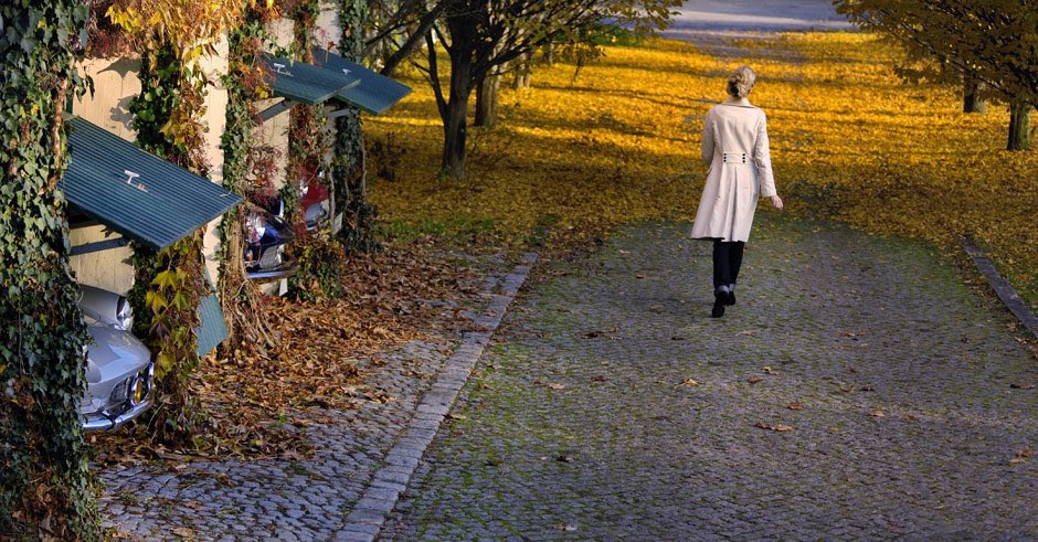 “Magari è meglio così, meglio che tutto se ne vada in un falò d'erbe secche e che la gente ricominci”.

🖊️Cesare Pavese, ‘La luna e i falò’

📸 <a href="/ReinfriedMarass/">@ReinfriedMarass</a>