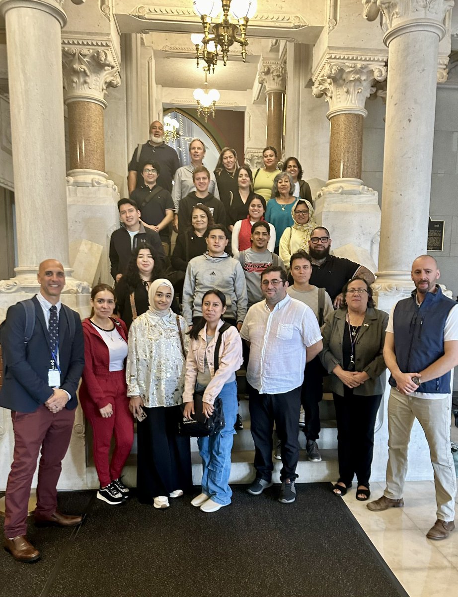 MAE398MainSt's tweet photo. Students took to the CT state Capital for an Adult Education &amp; Family Literacy week celebration. State Representative @hildaforct took time to meet, talk and take a picture with the ESL students. 
#AdultEducationMatters #EducateAndElevate #AEFLweek https://t.co/jAVKPZjXrs