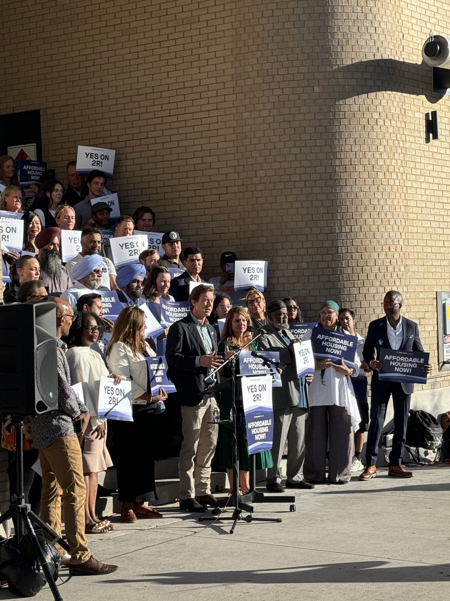 Yesterday, we attended the launch of YES on 2R!🗳️✅

Denver is facing a critical shortage of affordable housing. Ballot measure 2R will expand affordable housing so that families can continue to afford to live in Denver. Learn more about 2R: affordable-denver.com #copolitics