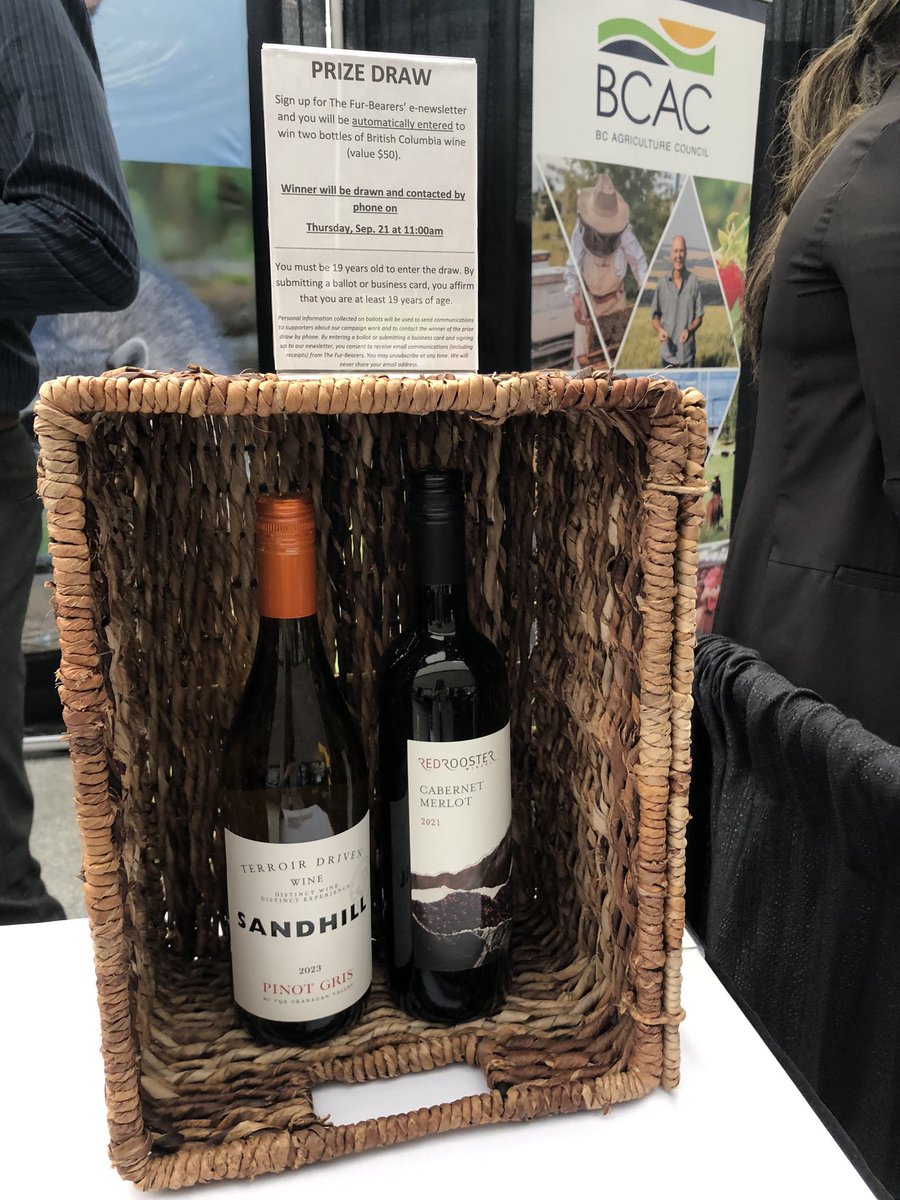 FurBearers's tweet image. The Fur-Bearers are at the UBCM Trade Show at the Vancouver Convention Center from September 18 - 19! Visit our booth to learn about wildlife issues and receive coexistence literature. We also have a draw for a gift basket featuring local BC wine! #UBCM24