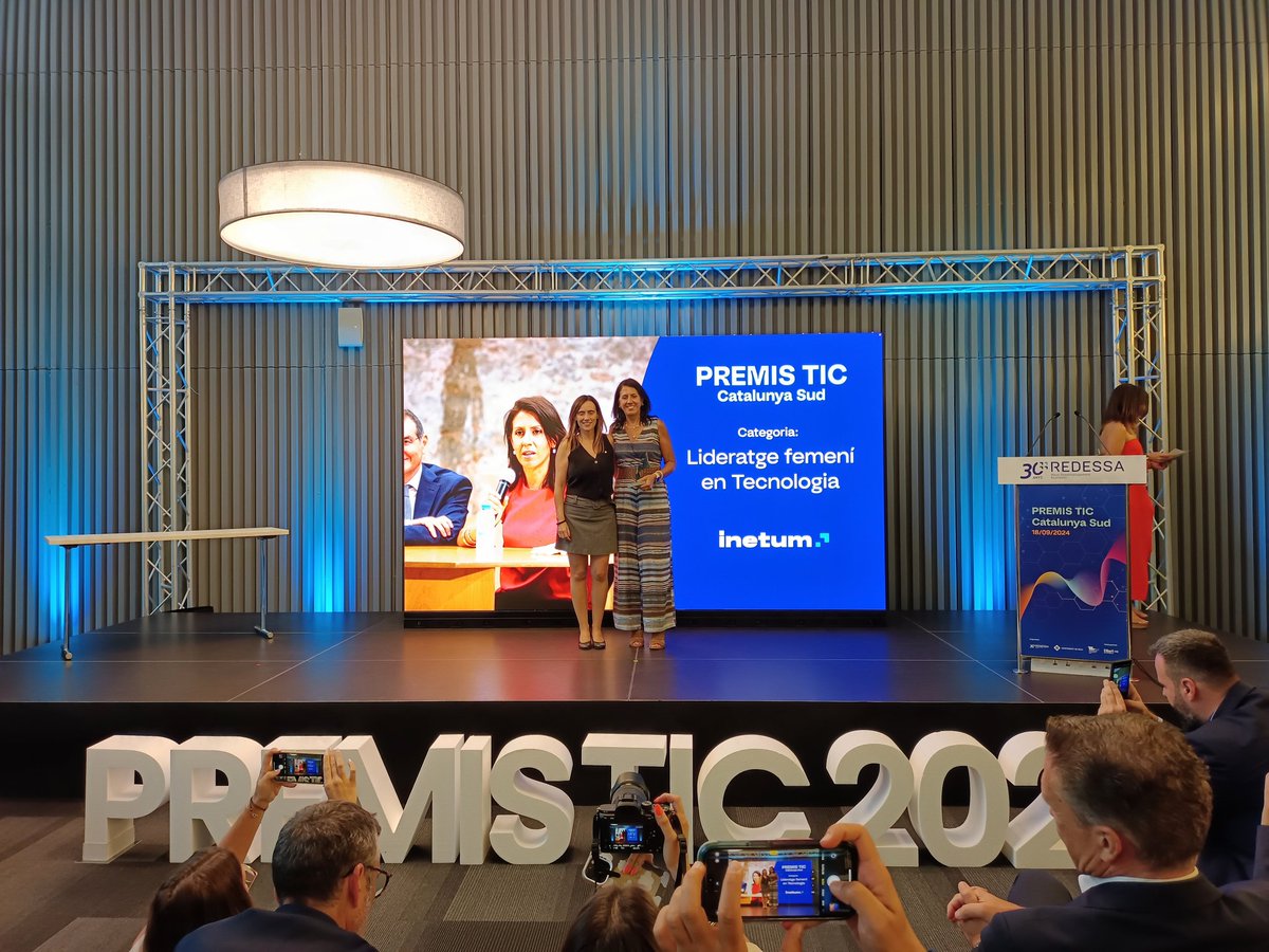 <a href="/TSystems_Iberia/">T-Systems Iberia</a> <a href="/EagoraApp/">eAgora</a> <a href="/etecnic/">Etecnic</a> 🏆✅#PremiTICCatalunyaSud 'Lideratge Femení' per Susana Prado, directora d'<a href="/inetum_es/">Inetum (en español)</a> Catalunya!

🗣️<a href="/SusanaInetum/">Susana Prado</a>: "aquest any m'han passat coses meravelloses, una d'elles aquest premi a casa meva, a la Catalunya Sud on seguirem treballant per vertebrar"

#TICSud #TalentTIC