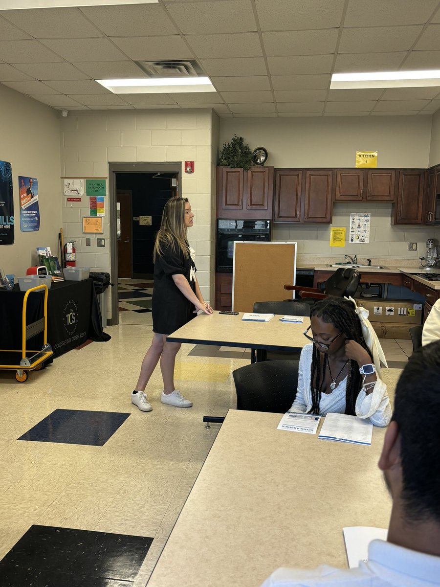 Andrea White tweet media