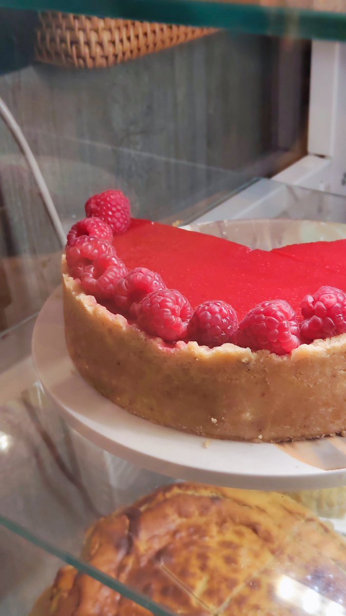 Олечка tweet media