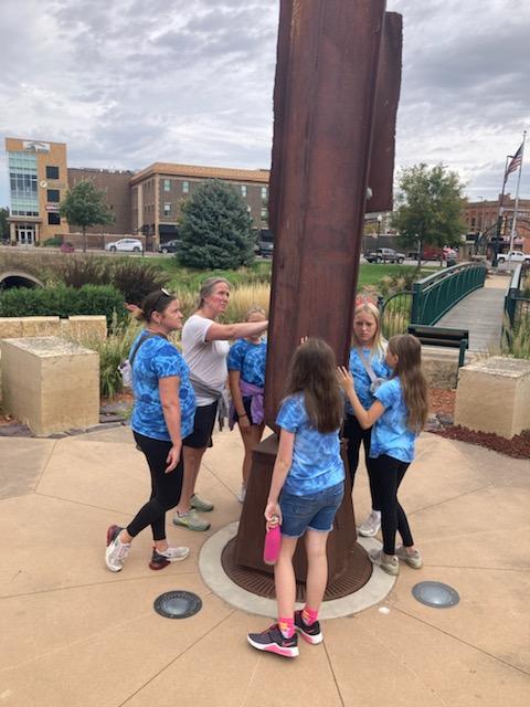 TMBElementary's tweet image. 6th graders at the Marshall Museum.