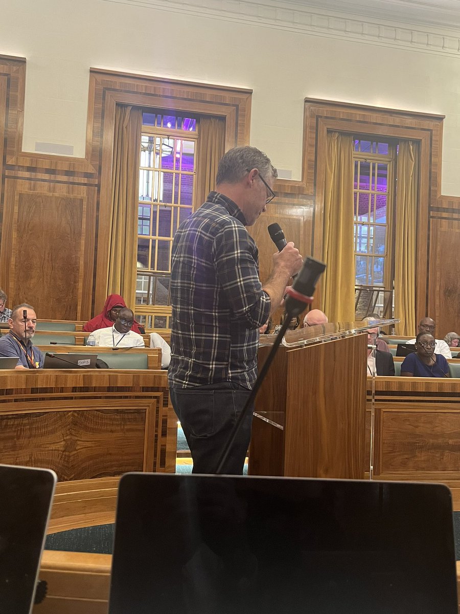 Joe Walker (@joewalkeruk) on Twitter photo Thank you to #DeBeauvoir residents Matt Albrow & Harriet Turner for coming to Full Council tonight and asking important questions on traffic reduction and the future use of schools as community estates.
Your voice & the issues you bring to the council are important. <a href="/JasziieeM/">Jasmine Martins</a> Thank you to #DeBeauvoir residents Matt Albrow & Harriet Turner for coming to Full Council tonight and asking important questions on traffic reduction and the future use of schools as community estates.
Your voice & the issues you bring to the council are important. <a href="/JasziieeM/">Jasmine Martins</a>