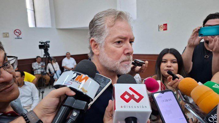 adiscusion's tweet photo. @luisdelarocha_ acusa bloque de Morena y la falta de acciones para atender al sector comercial por la violencia

En casos como el que atraviesa actualmente el estado, el diputado presentó una iniciativa para generar de contingencia

Léala en https://t.co/vkfnNVsT2F https://t.co/s4ytEHGarR