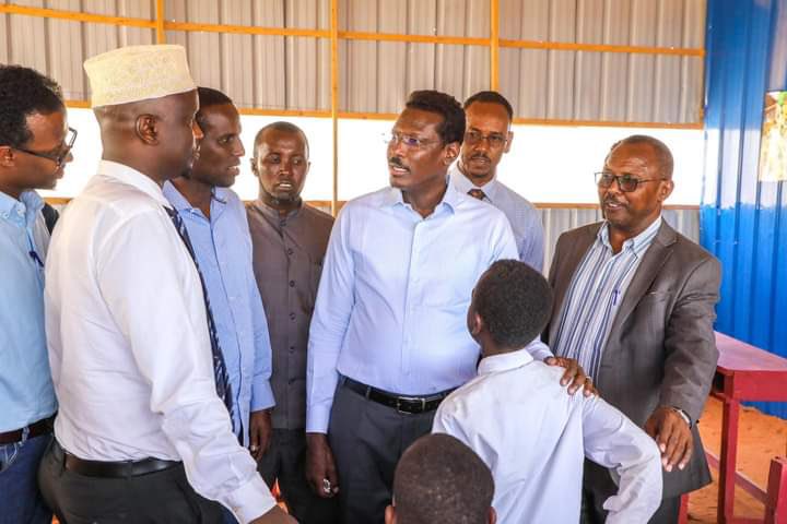 "Honored to witness the President of Galmudug, the Minister of Education, and SOSDA,<a href="/unicefsomalia/">UNICEF Somalia</a> representatives visit Galkayo Modern IDP school today. Their commitment to improving education for displaced children in galkacyo District.  #EducationForAll #Galmudug #UNICEF
