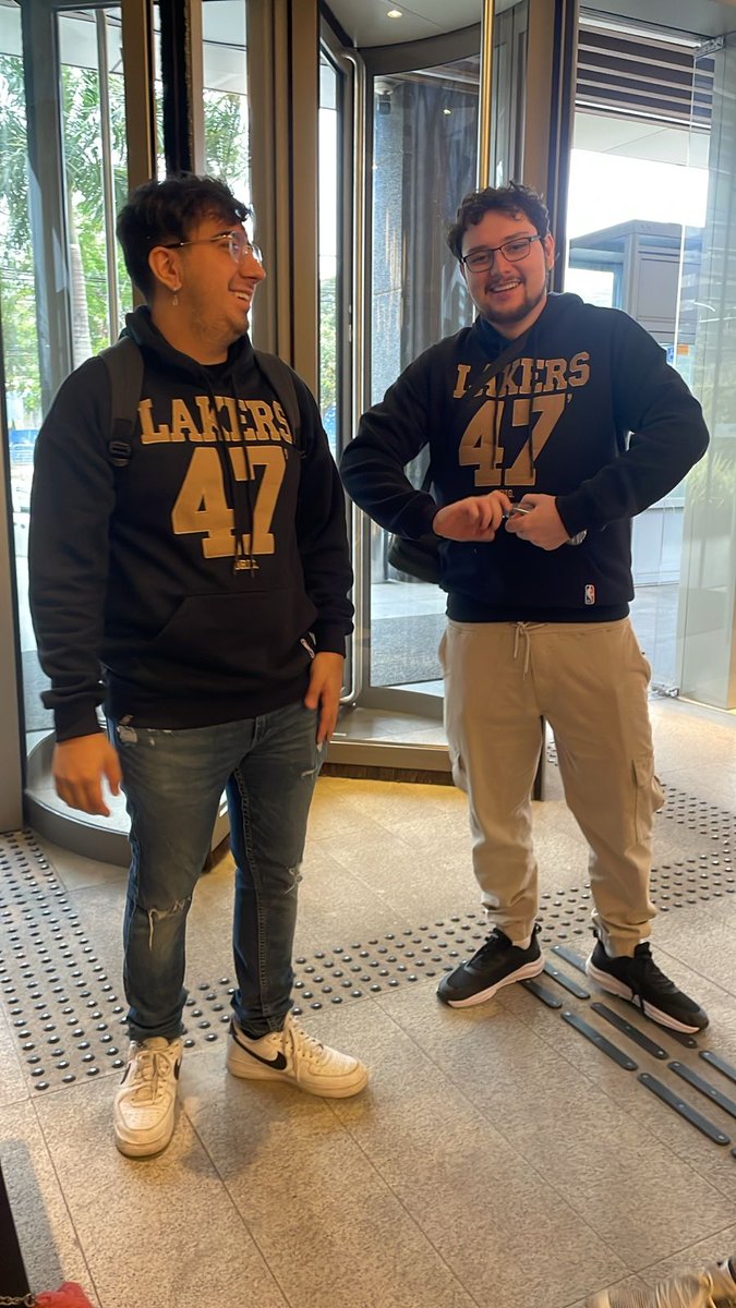 Alejandro Serrano tweet media