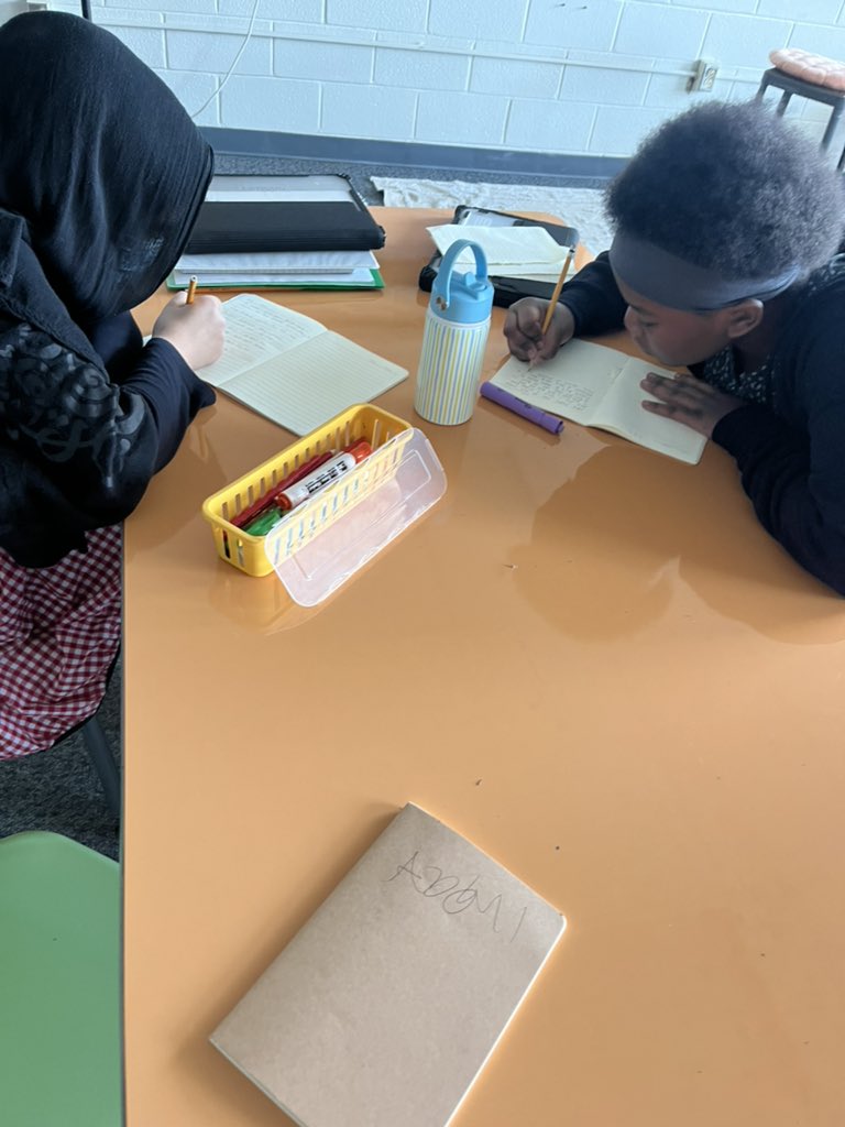 MsDempseyESL's tweet image. Back with Writer Wednesdays in ESL 1 and 2. 10 mins…in your journal…any language…choose your own prompt or use one of mine!!  📝❤️  Writing can be so powerful