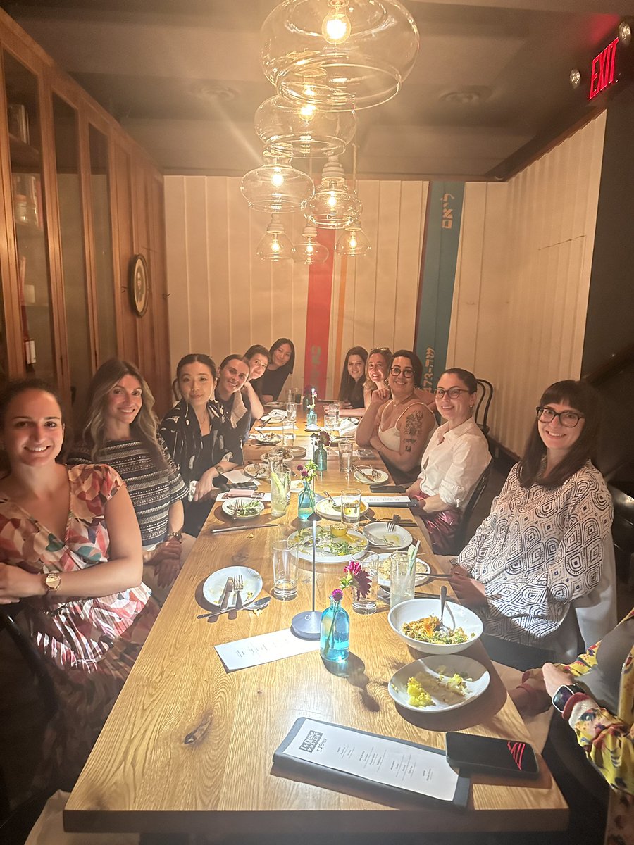 Lots of fun at last night’s <a href="/brexHQ/">Brex</a> x La Crème de la STEM Female Founders Supper Club 💪

We had an AI scientist, long-time banker turned founder, &amp; even a part-time general surgeon whose pursuing her healthcare business on the side

Excited to watch them all CRUSH it!