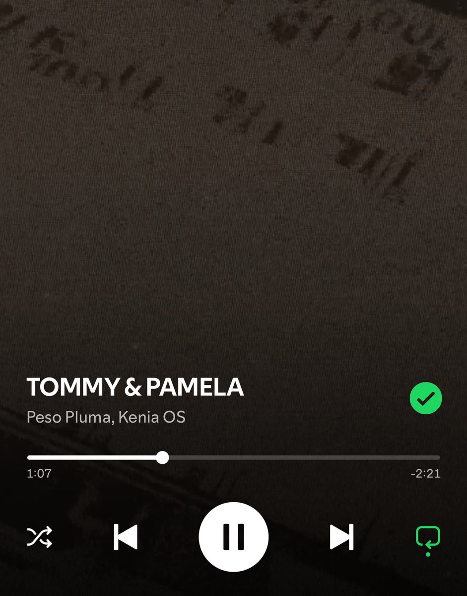 kosftdavid's tweet image. .@keniaos opina 👉🏼👈🏼