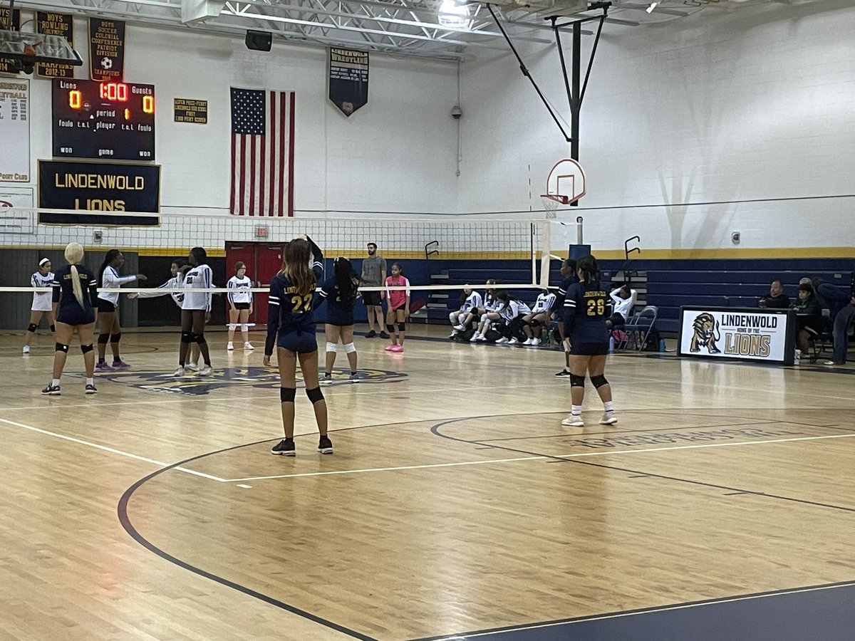 Starting now at the Lion’s Den! 
Home opener vs. BCIT Westampton 🏐

GO LINDENWOLD LIONS!