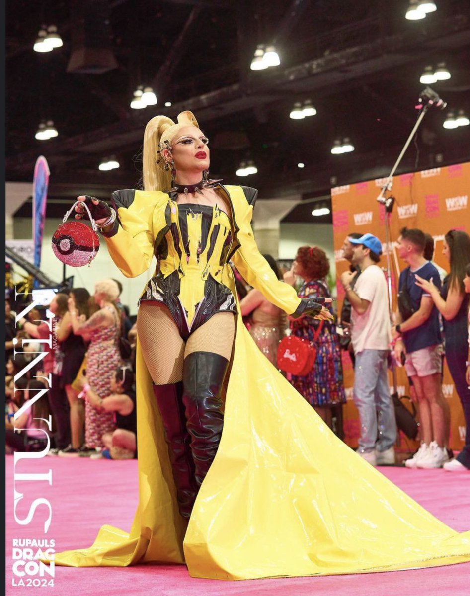 Morgana Cosmica the trendsetter that you are…