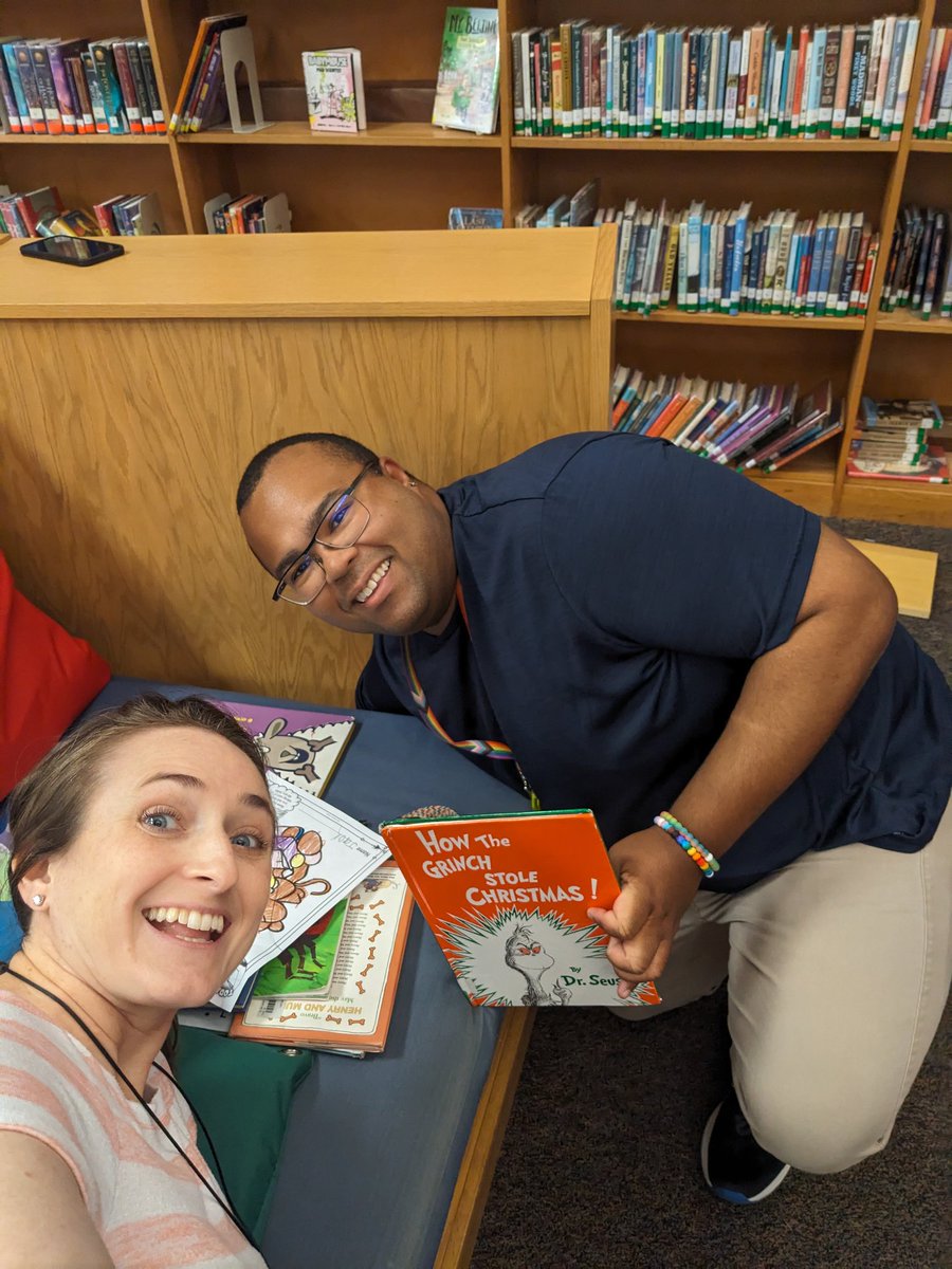 Mrs. Pyles (of books!๐๐) (@otterbereading) on Twitter photo Get you a social worker who takes furniture apart and goes lost book hunting with you. <a href="/oakgrovees/">oakgrovees</a> aren't we the luckiest?! Get you a social worker who takes furniture apart and goes lost book hunting with you. <a href="/oakgrovees/">oakgrovees</a> aren't we the luckiest?!
